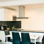 204 Paris 59m2 4-8 Pers Extr Bedroom * Klagenfurt am Woerthersee