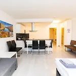 204 Paris 59m2 4-8 Pers Extr Bedroom Daire Klagenfurt am Woerthersee