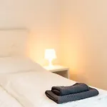 204 Paris 59m2 4-8 Pers Extr Bedroom Klagenfurt am Woerthersee