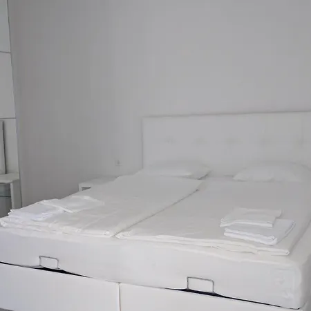 Apartment 204 Paris 59m2 4-8 Pers Extr Bedroom