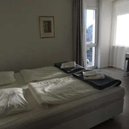 204 Paris 59m2 4-8 Pers Extr Bedroom Klagenfurt am Woerthersee