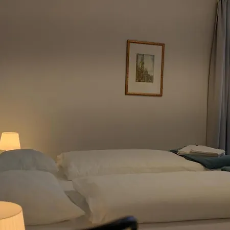 204 Paris 59m2 4-8 Pers Extr Bedroom