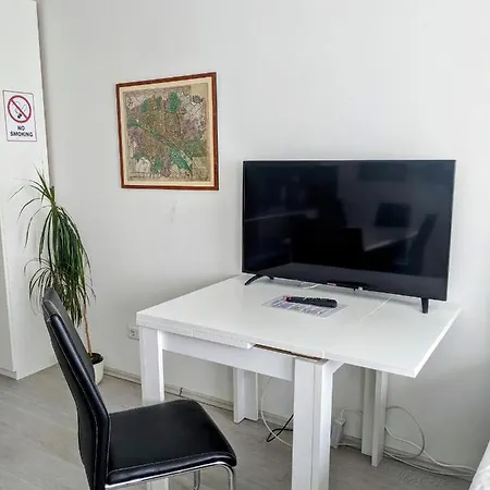 شقة 204 Paris 59m2 4-8 Pers Extr Bedroom *