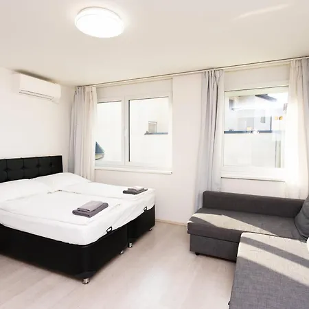 Daire 204 Paris 59m2 4-8 Pers Extr Bedroom Klagenfurt am Woerthersee