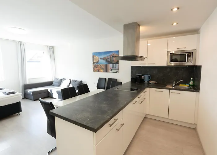 דירה 204 Paris 59m2 4-8 Pers Extr Bedroom קלגנפורט