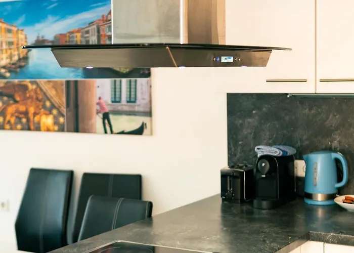 204 Paris 59m2 4-8 Pers Extr Bedroom