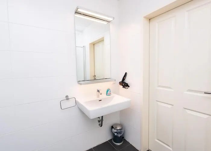 204 Paris 59m2 4-8 Pers Extr Bedroom * קלגנפורט