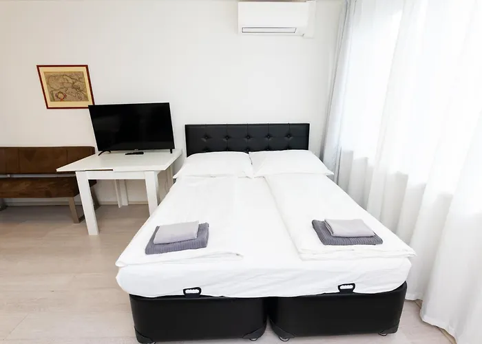 204 Paris 59m2 4-8 Pers Extr Bedroom דירה קלגנפורט